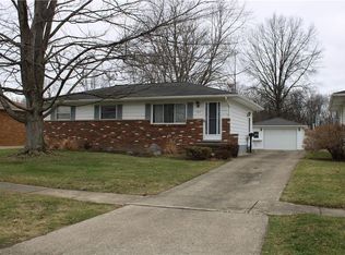 322 Canterbury Ct, Elyria, OH 44035