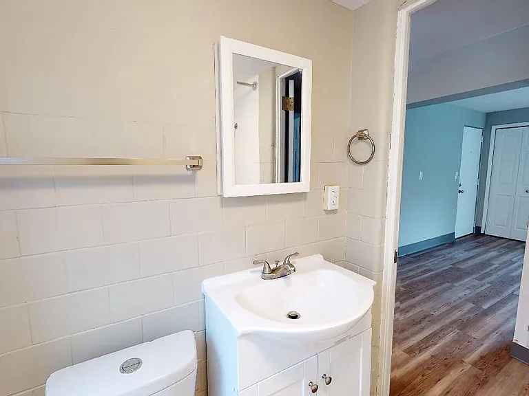 503 N Riverview Dr #4 — Photo 6