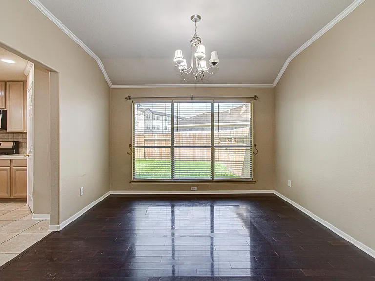 24203 Emory Green St — Photo 20