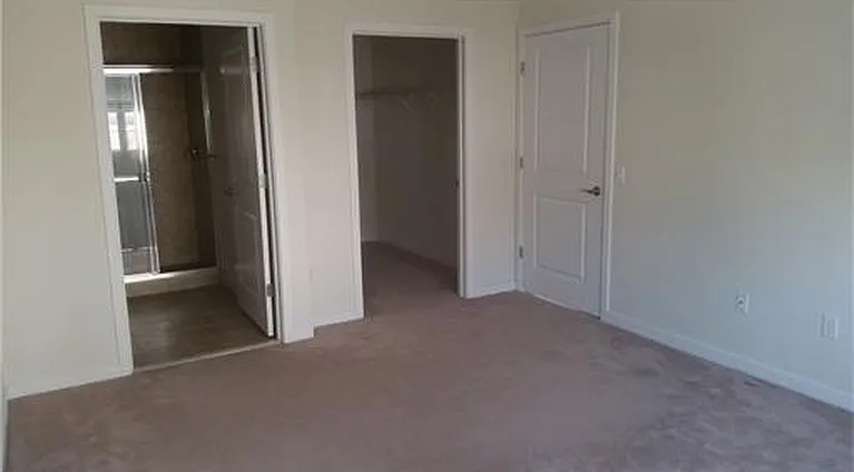 135 Tower Blvd #135