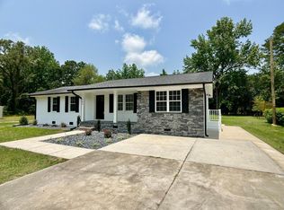 103 Crescent Dr, Princeton, NC 27569