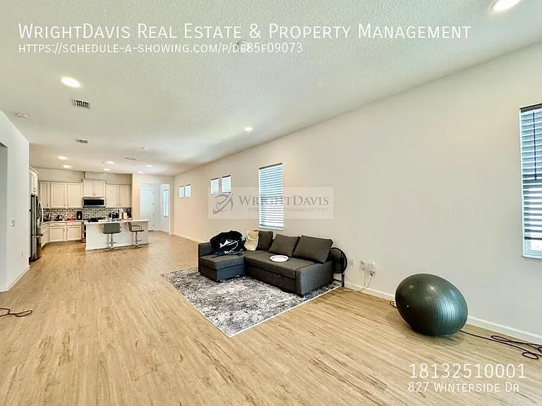 827 Winterside Dr — Photo 13