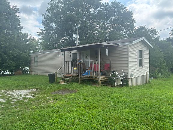 2nd image of 284 Lincoln Ave