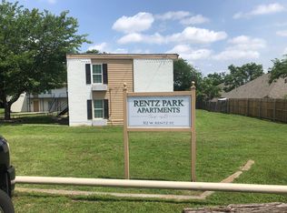 312 W Rentz St APT 100, Weatherford, TX 76086