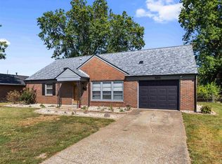 3211 Chickasaw Dr, Owensboro, KY 42301