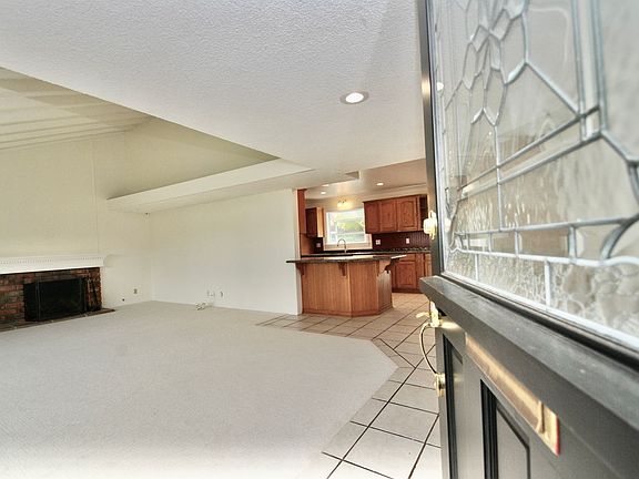3rd image of 3116 Bostonian Dr