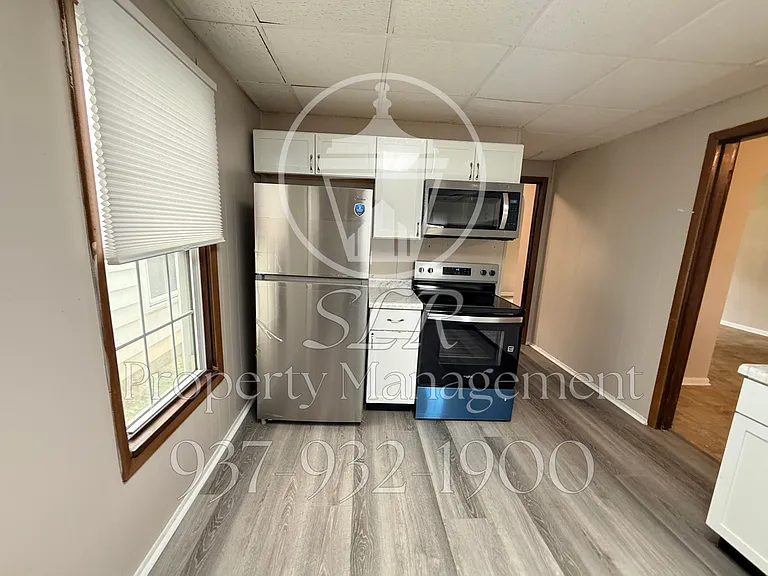 617 Saint Paul Ave — Photo 21
