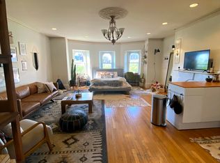 16 Commonwealth Ave APT 11, Boston, MA 02116