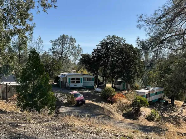 15897 Stagecoach Rd, Corning, CA 96021