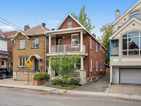 2nd image of 119 Frank St