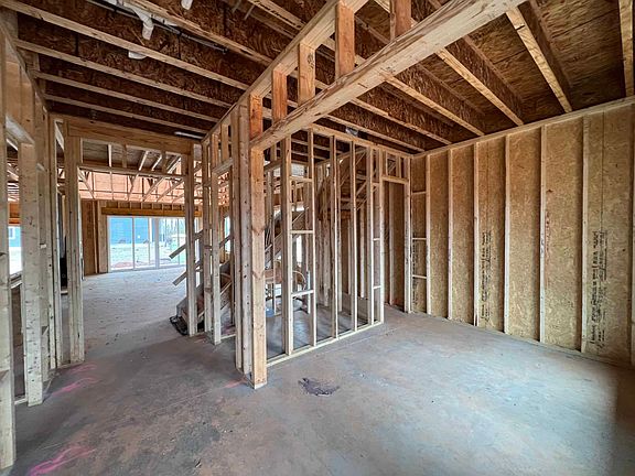 Mayes Hall Homesite 6