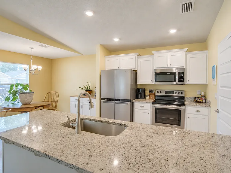 7014 Sonny Dr — Photo 9