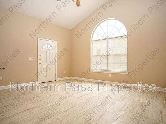4th image of 14504 Thayer Pease Ave
