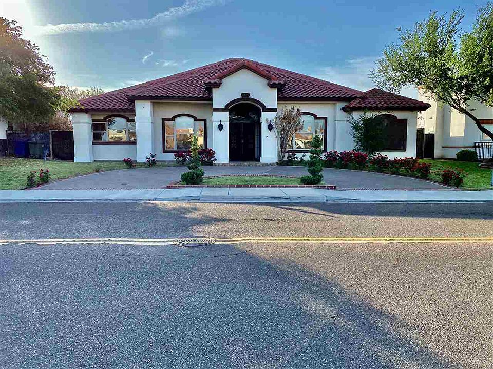 1st image of 2629 Burke Dr