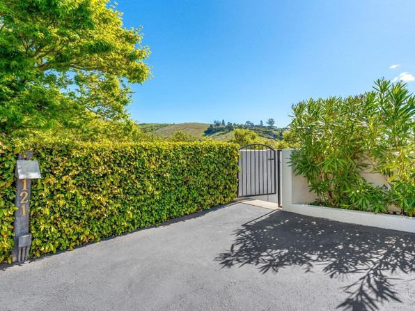 121 Red Hill Cir, Belvedere Tiburon, CA 94920