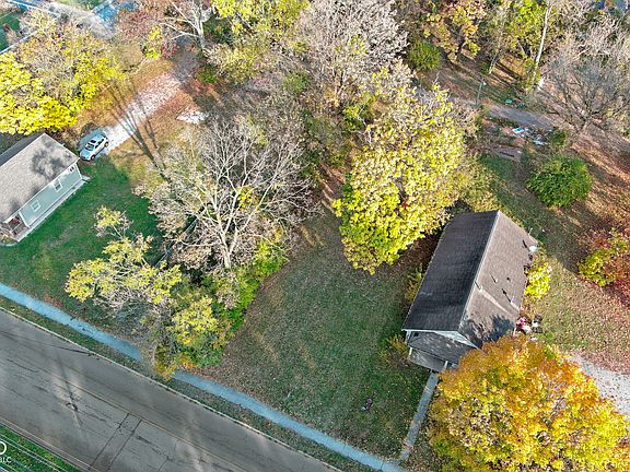 3rd image of 3420 E 25th St