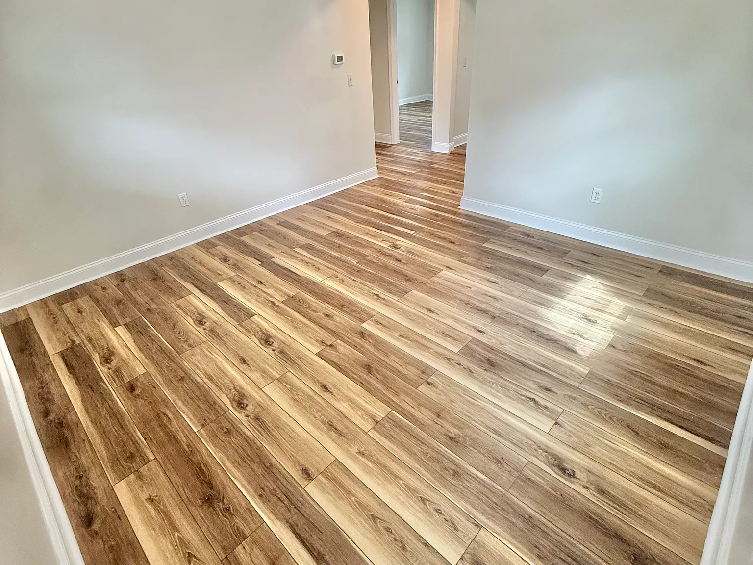 2 bed, 775 sqft, $1,250 — Photo 2