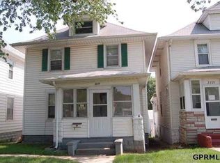 2219 Deer Park Blvd, Omaha, NE 68108