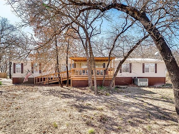 3rd image of 273 Briar Oaks Ln