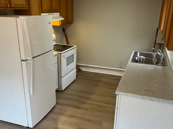 4117 Dubuque Ave, Des Moines, IA 50317