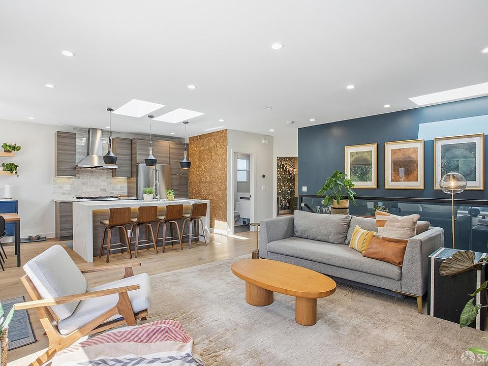 1st image of 180 Panorama Dr
