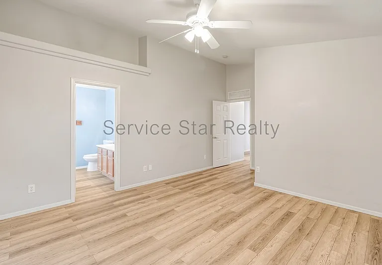 4601 N 123rd Dr — Photo 16