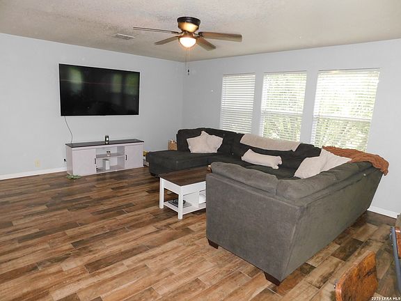 4th image of 10015 Del Lago