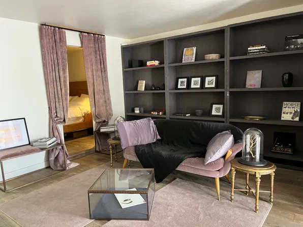 6151 Orange St APT 122, Los Angeles, CA 90048