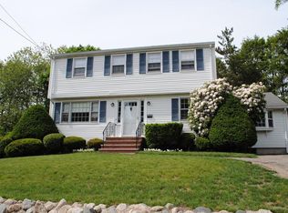 130 Ellis Cir, Weymouth, MA 02190