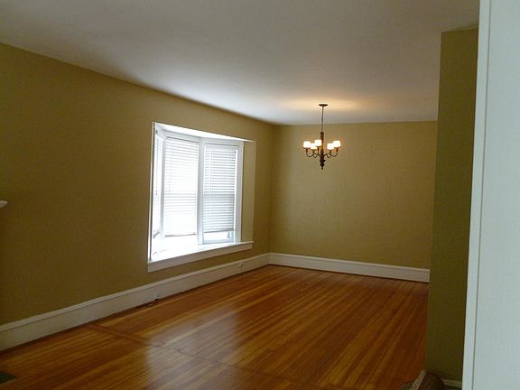 Dining Area with Bay Window