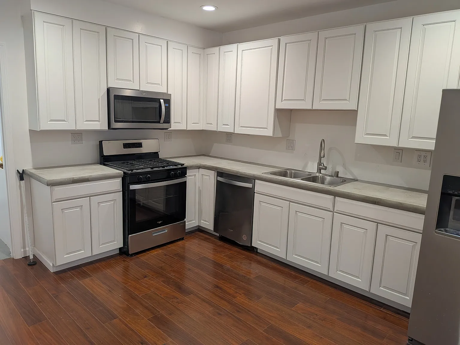 2 bed, 785 sqft, $1,295 — Photo 4