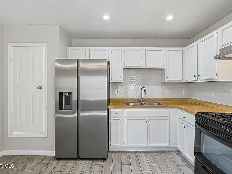 12313 Tierra Arena Dr — Photo 9