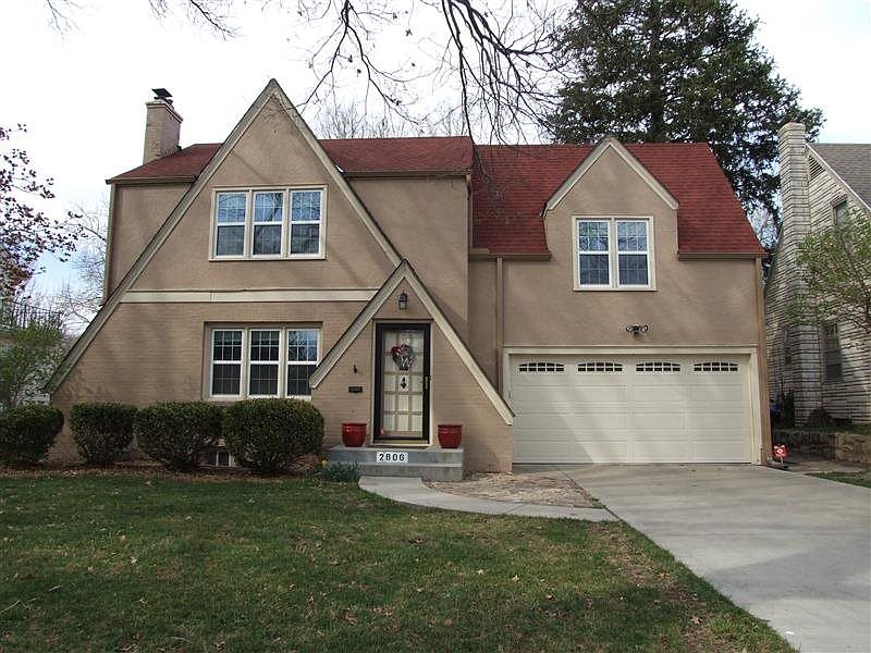 1st image of 2806 SW Huntoon St