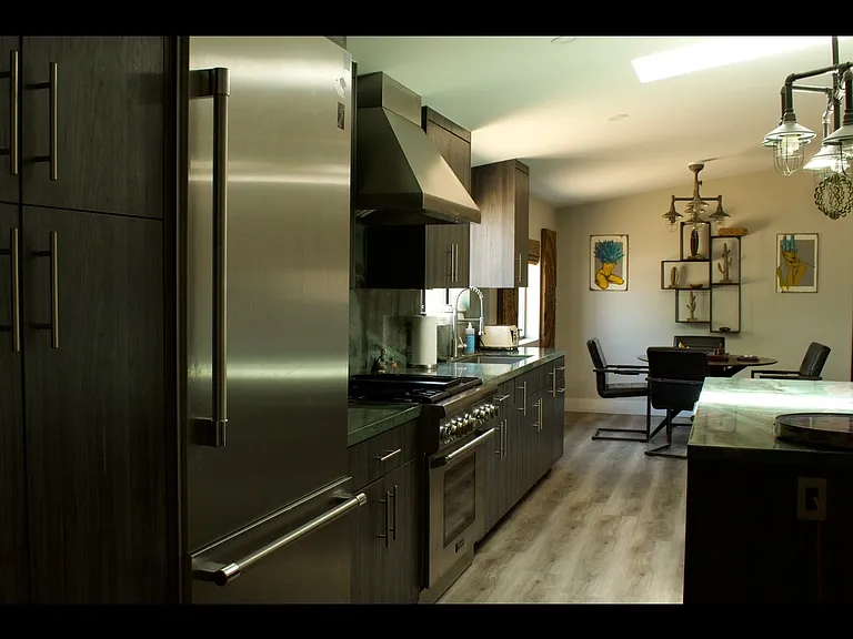 25560 Bundy Canyon Rd — Photo 18