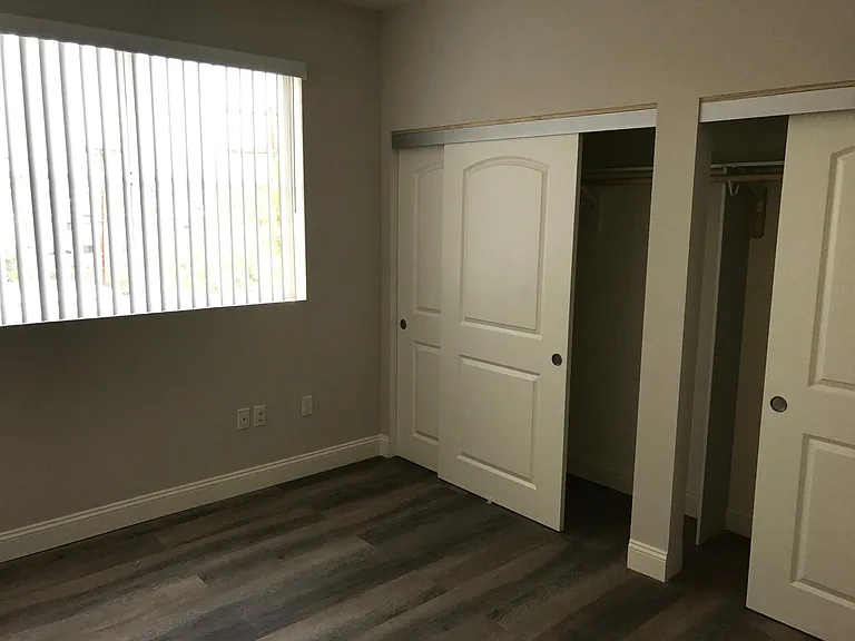 5302 Cleon Ave #104 — Photo 37