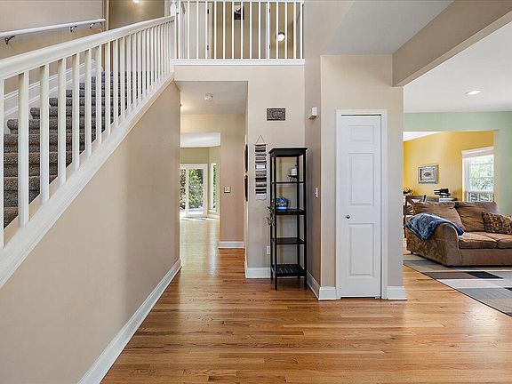 5th image of 1515 Riverwood Dr