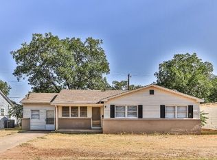 4212 42nd St, Lubbock, TX 79413