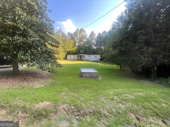 201 Locklear Cir, Dallas, GA 30157