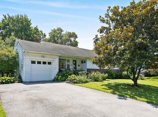 36 Shaw Pl, Hartsdale, NY 10530