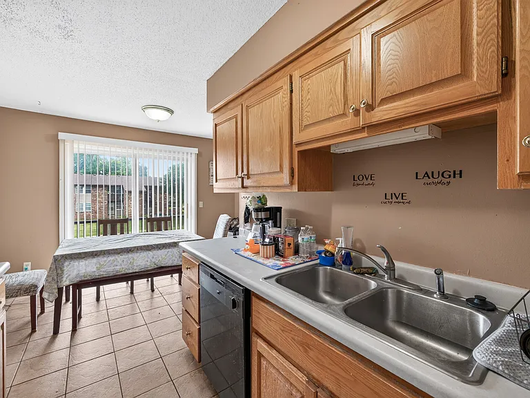 16959 Garcia Way #4 — Photo 24
