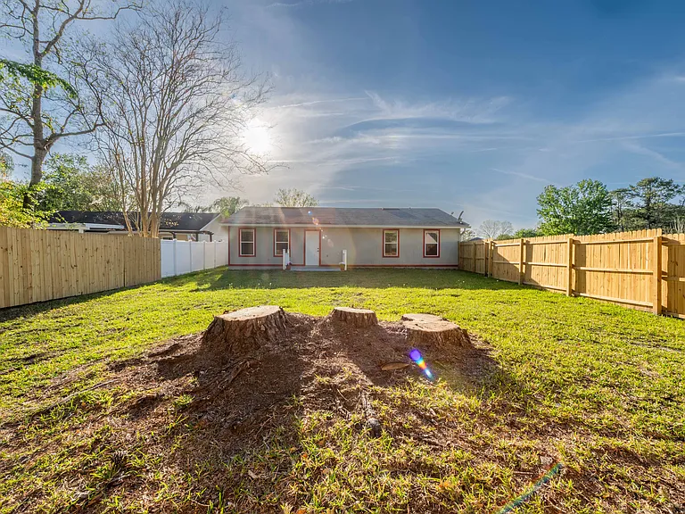 1529 Ibis Dr — Photo 19