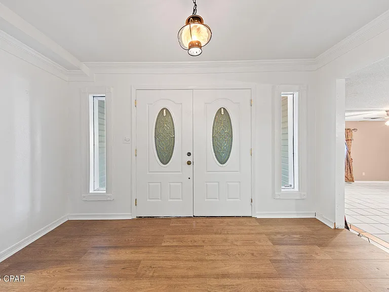301 Fairway Blvd — Photo 12