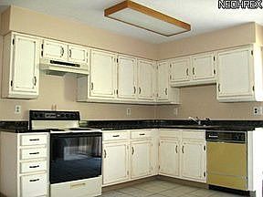 2nd image of 20556 Hemlock Cir