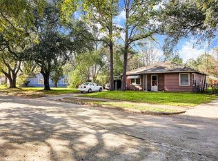 4046 Woodfin St, Houston, TX 77025