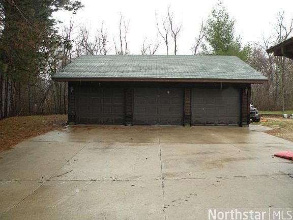 2nd image of 20531 7th St NE