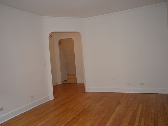 4th image of 428 E 83rd St APT 2F