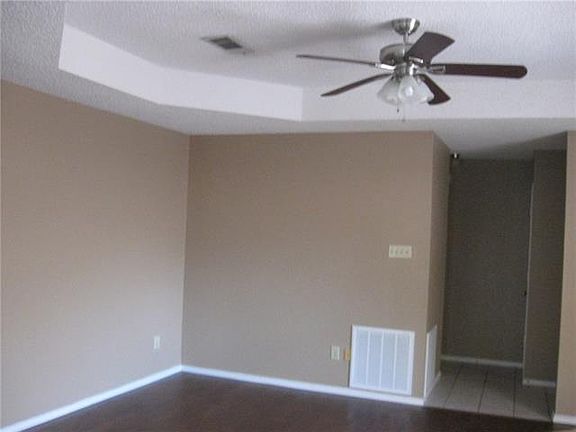 2nd image of 2705 London Ct