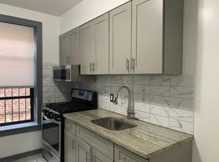 65 E 94th St #1, Brooklyn, NY 11212