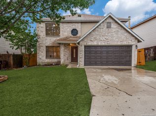 8015 Chestnut Bluff Dr, Converse, TX 78109