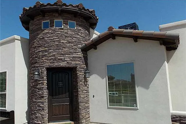 1262 Franklin Raven Pl — Photo 2